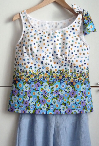 Nyx: Kombi mit Top